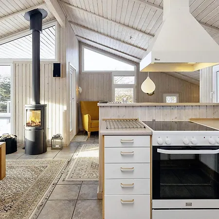 Xxxvii Holiday home *